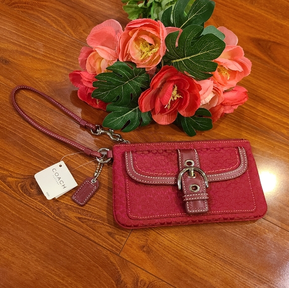 Coach Red Signature Collection Wristlet - Picture 3 of 6
